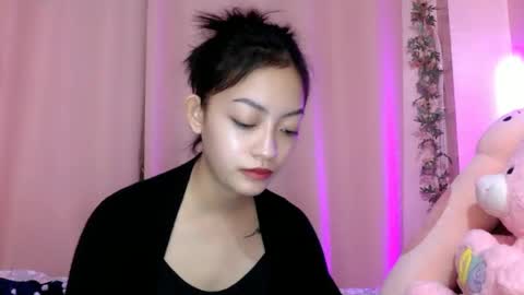 Snapshot of xcxccy19 chatting on February 6, 1:27 am Sachi Cy online show from February 6, 1:27 am