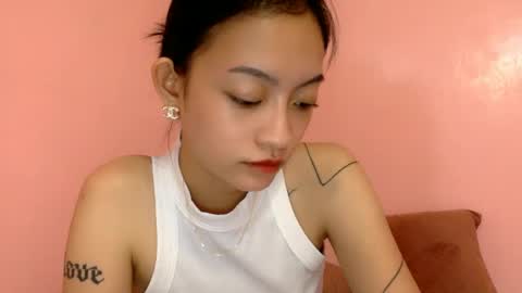 Snapshot of xcxccy19 chatting on December 28, 1:06 pm Sachi Cy online show from December 28, 1:06 pm