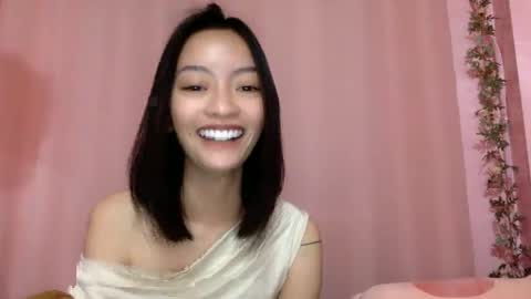 Snapshot of xcxccy19 chatting on January 15, 4:15 am Sachi Cy online show from January 15, 4:15 am