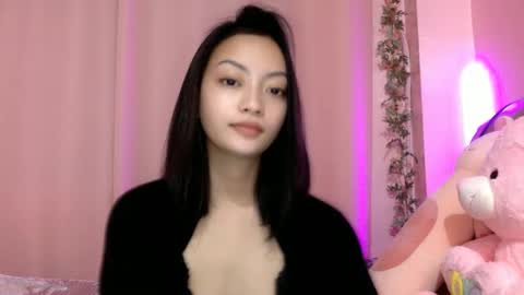Snapshot of xcxccy19 chatting on February 10, 2:59 pm Sachi Cy online show from February 10, 2:59 pm
