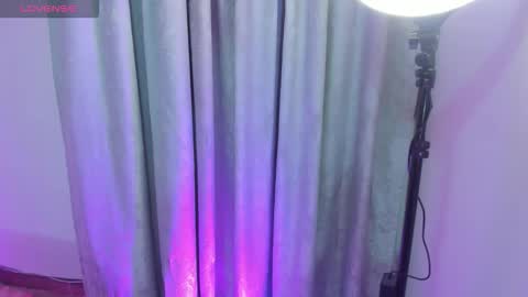 hinata  online show from November 15, 11:39 pm