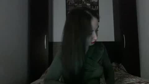 Snapshot of xmistressemmax chatting on January 28, 11:39 pm Mistress Emma online show from January 28, 11:39 pm