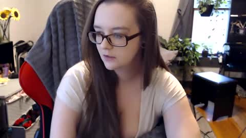 xqueenkendrax online show from June 14, 10:54 pm