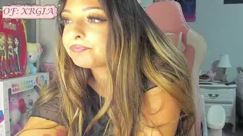 Snapshot of xrgiaa chatting on October 4, 12:38 am gina online show from October 4, 12:38 am