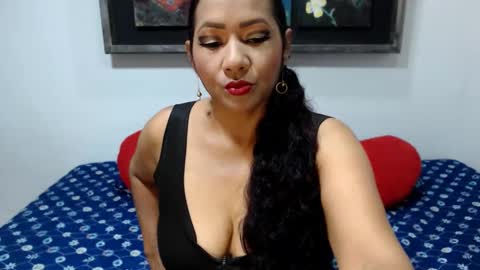 Snapshot of xshopyx chatting on September 24, 3:16 am xshopyx online show from September 24, 3:16 am
