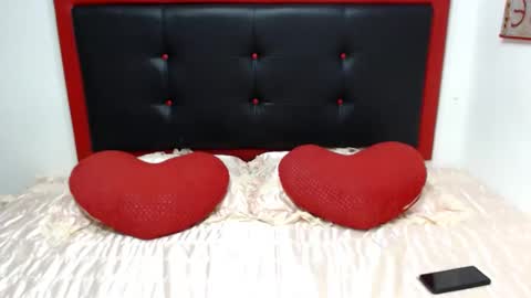 Snapshot of xshopyx chatting on February 13, 2:45 am xshopyx online show from February 13, 2:45 am