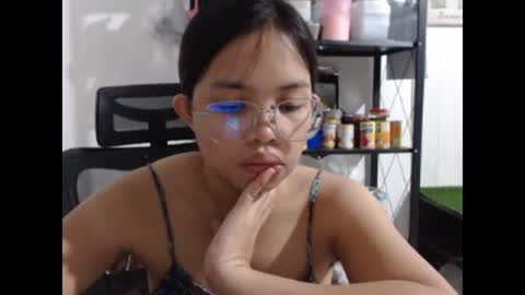 Snapshot of xxana_pinay_26xx chatting on January 20, 11:54 pm xxana_pinay_26xx online show from January 20, 11:54 pm