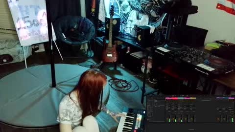 Lilith online show from March 25, 4:17 am