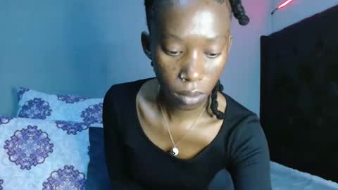 xxsexytalia28 online show from November 21, 10:12 pm