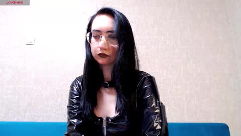 Andariel online show from March 18, 2:55 pm