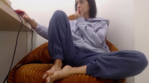 Lola online show from January 12, 12:44 pm