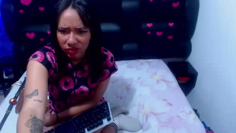 xxxreinasexyassxxx online show from February 15, 1:49 pm