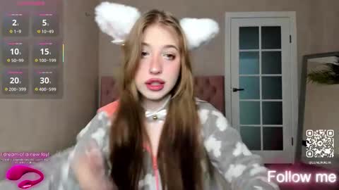 Lina online show from September 30, 10:10 am