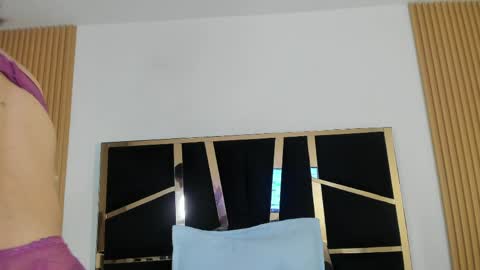 Yahaira online show from April 5, 1:54 pm