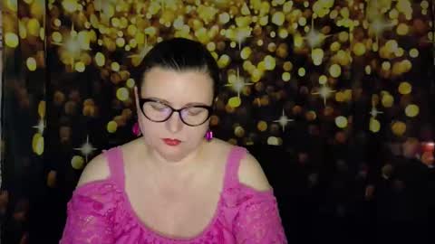 Anika online show from December 17, 1:37 pm