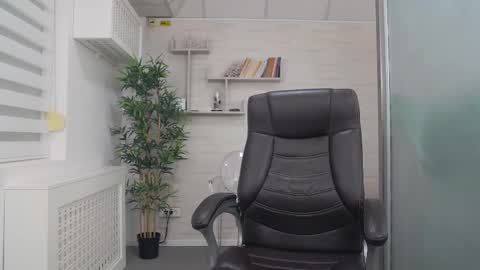 Yara online show from March 14, 4:35 am