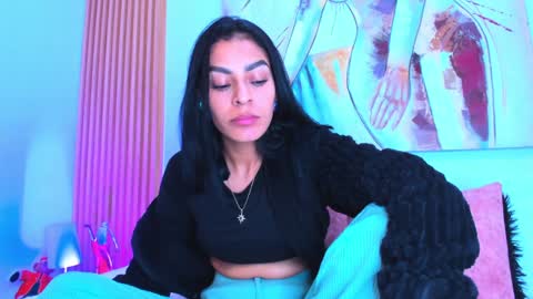 Snapshot of yasiir_0229 chatting on January 5, 3:43 am Yasiir online show from January 5, 3:43 am