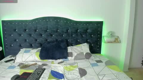 yeka  online show from November 5, 4:18 am