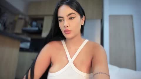 yenifer016 online show from July 23, 3:04 am