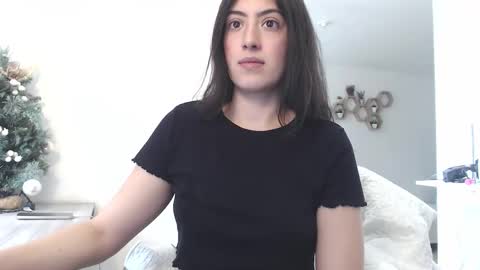 yesikacosta online show from February 15, 5:12 pm