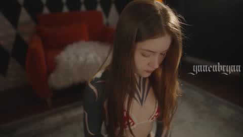 ynnenbrynn online show from March 7, 8:32 am