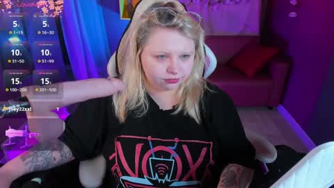 Yoki online show from April 4, 6:45 am