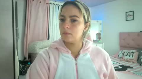 yokiko online show from October 25, 12:57 pm