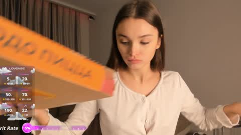 Camilla online show from October 28, 6:13 pm