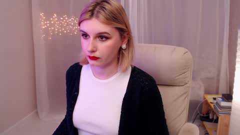 Freya online show from February 4, 5:53 am