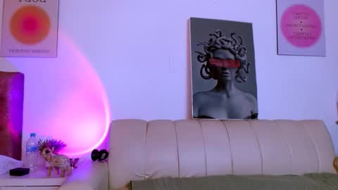 your_girl_of_dream online show from May 8, 7:49 pm