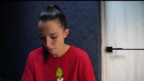 Meri  online show from November 4, 8:58 pm