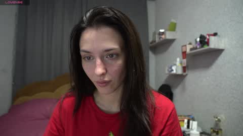 Snapshot of your_little_flexible_girl chatting on December 6, 9:45 pm Meri online show from December 6, 9:45 pm