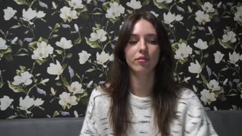 Snapshot of your_little_flexible_girl chatting on March 8, 8:24 pm Meri online show from March 8, 8:24 pm