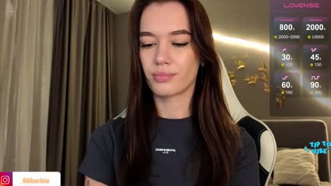 Jessica Loyd online show from September 15, 9:17 am