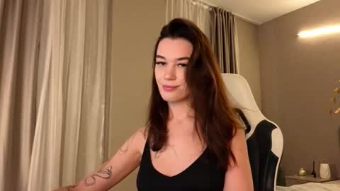 Jessica Loyd online show from November 7, 9:59 am