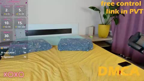 Snapshot of your_pennyy_ chatting on October 4, 11:31 pm Pennyy online show from October 4, 11:31 pm