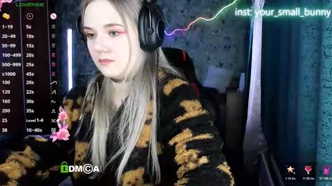 Molly online show from March 2, 2:44 am