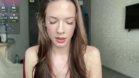 Mia  online show from May 29, 10:57 am