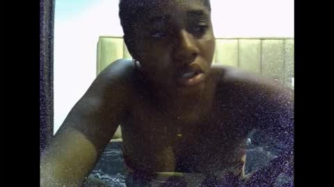 favcamgirl online show from September 9, 7:13 pm