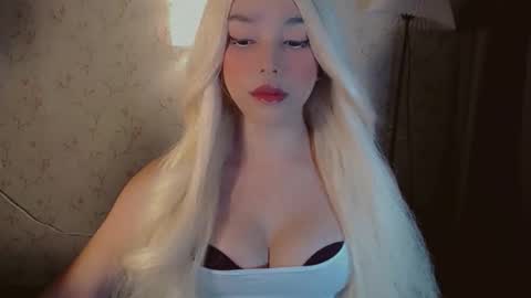 maureen love you online show from October 27, 1:12 am