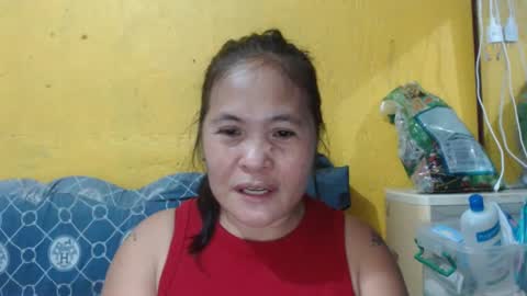 Snapshot of yourlove_regine chatting on January 9, 8:24 am Regine online show from January 9, 8:24 am
