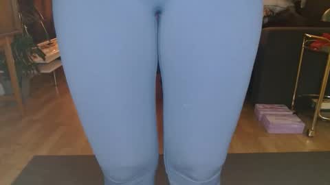 Nora online show from March 1, 6:40 pm