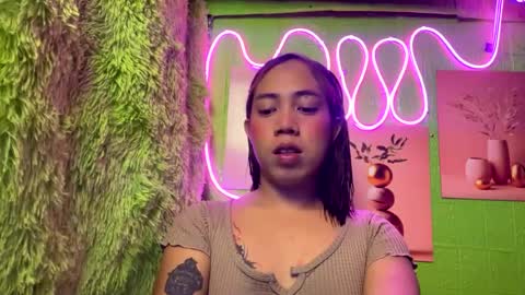 youronlyprincess01 online show from July 27, 12:57 pm
