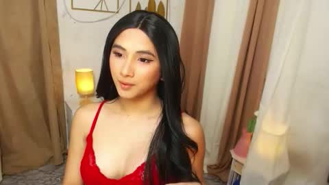 Dreaa online show from December 19, 11:30 pm