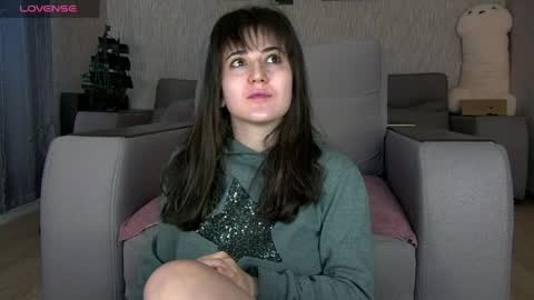 Yourr Muse online show from April 13, 3:19 am