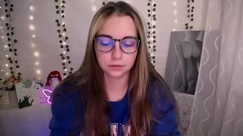 Happy online show from October 23, 5:46 am