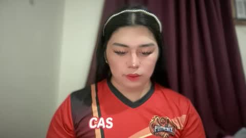 Yanahh online show from April 13, 6:20 pm