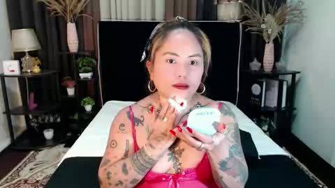 AMARA online show from April 16, 8:30 pm