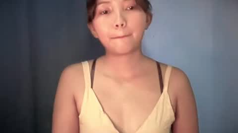 Faye online show from February 11, 8:10 pm