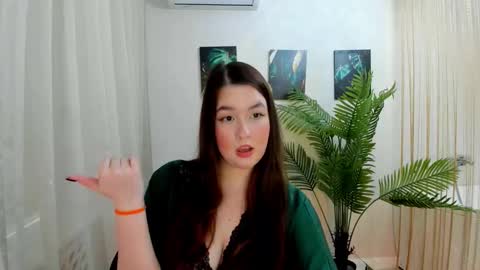 yoursweetmaddy online show from March 10, 11:25 am